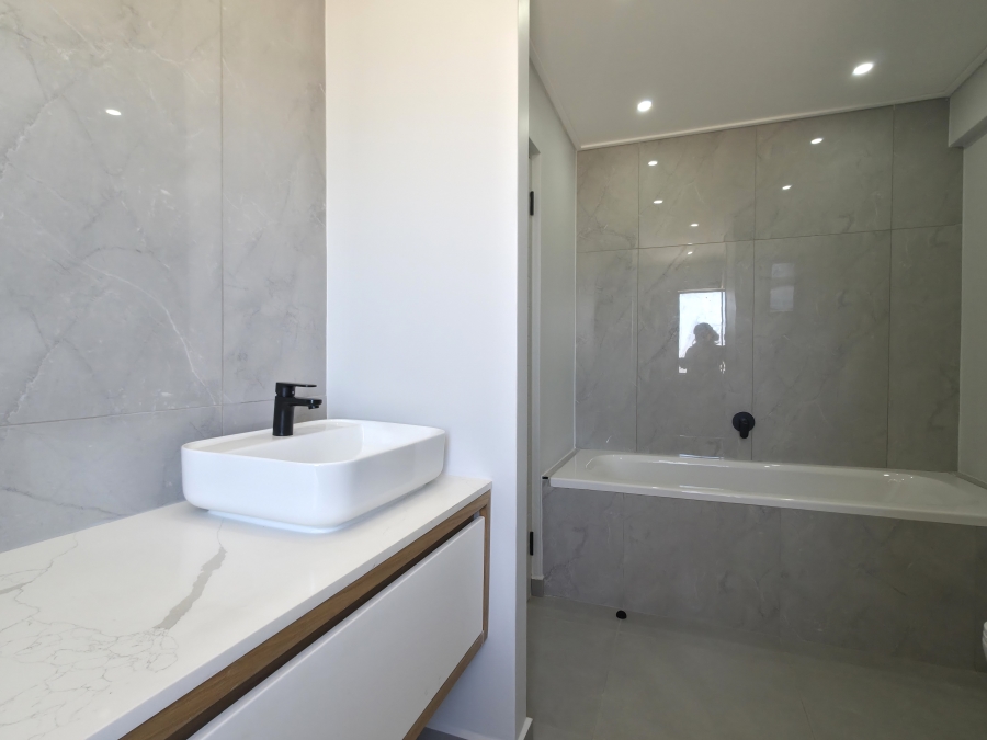 3 Bedroom Property for Sale in Marina Martinique Eastern Cape